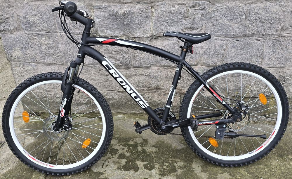 Bicicleta Cronus roti pe 26