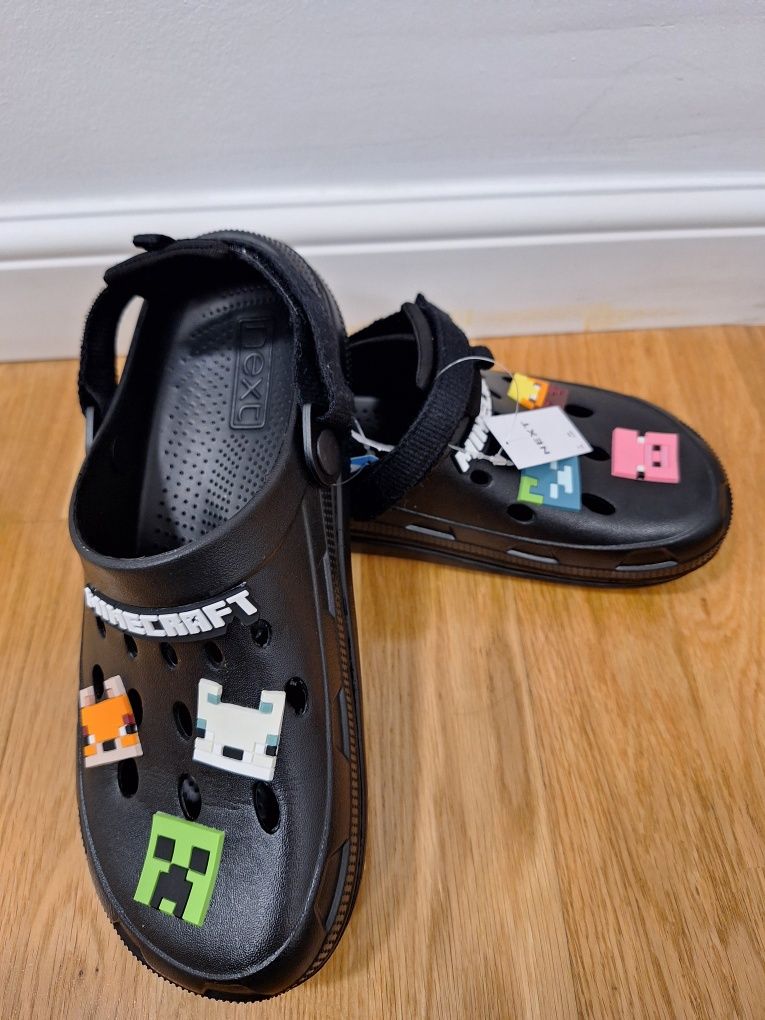 saboti gen Crocs baieti Minecraft