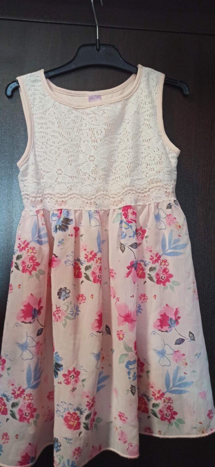 Rochie fetite eleganta  h & m 3-5 ani  fără defecte