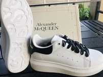 Snickers Alexander Mcqueen