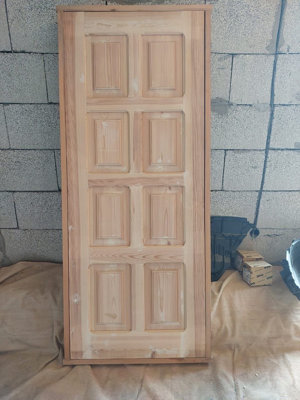 Окно,дверь деревянные новые