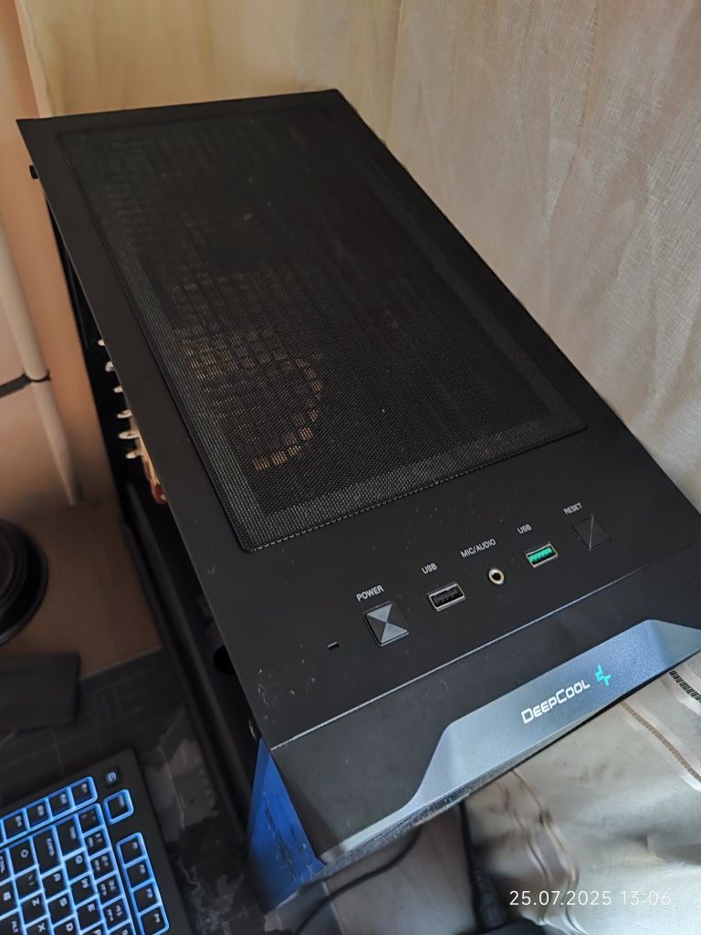Геймърски i7 13700F,RTX 2080Ti 11GB,RAM 32GB DDR4,SSD 512GB