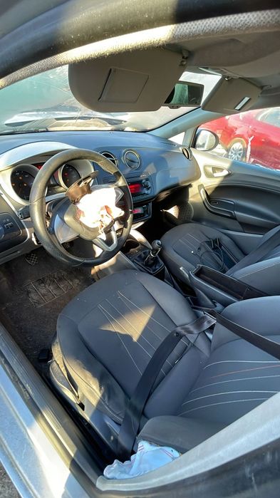 Dezmembrez Seat Ibiza 2011  1.2TDi  cod motor CFWA