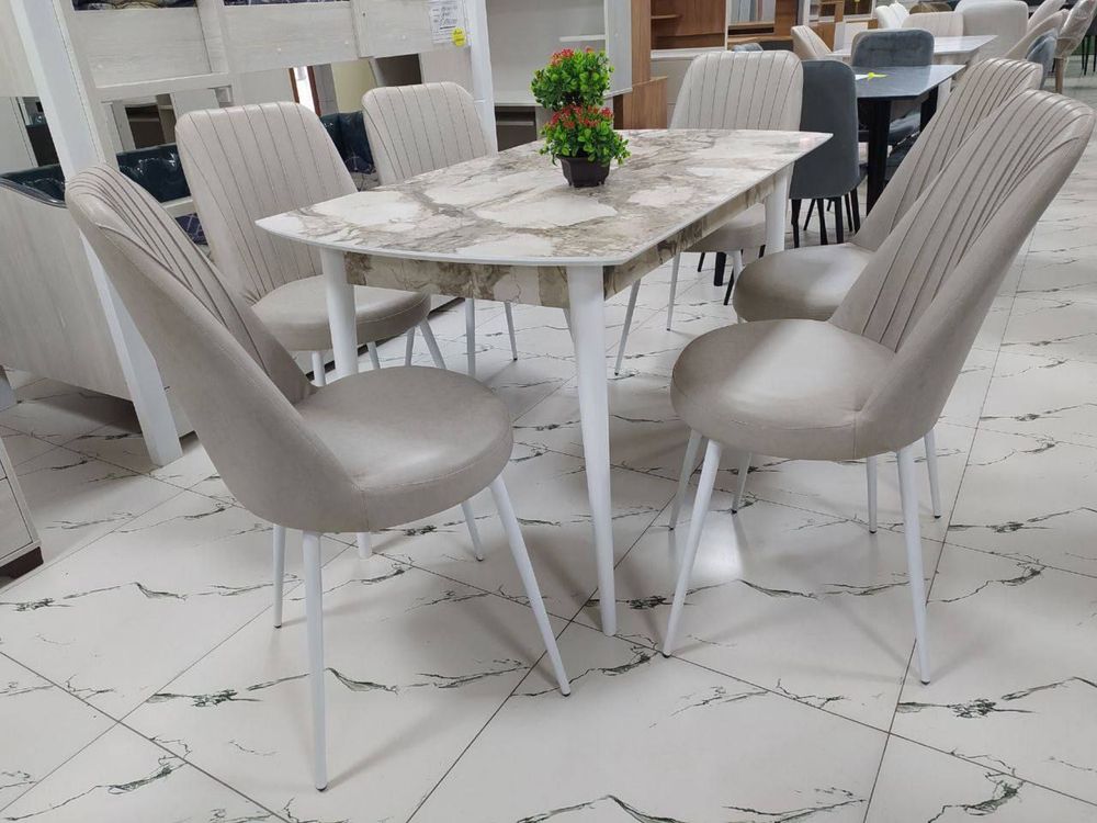 Комплект стол и стулья от Comfort Mebel