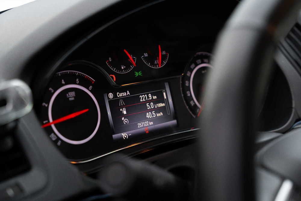 Opel Insignia 2016 - 1.6 CDTI