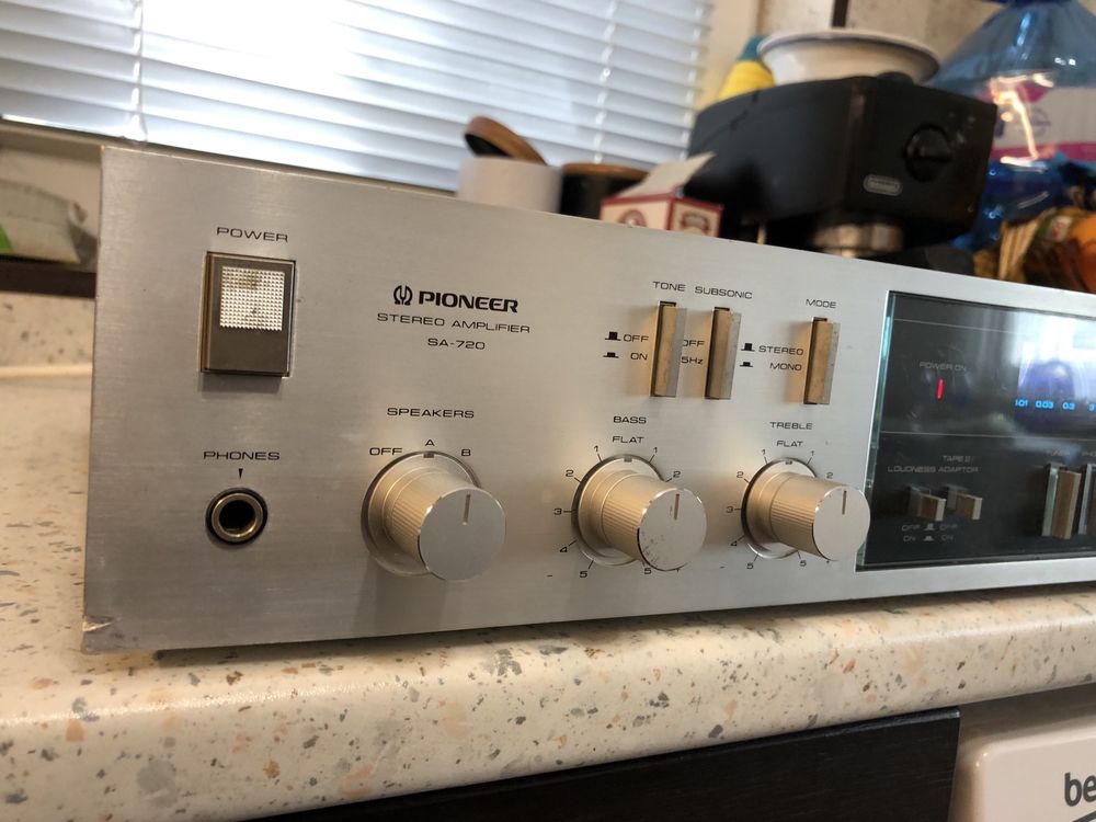 Pioneer SA-720 стерео