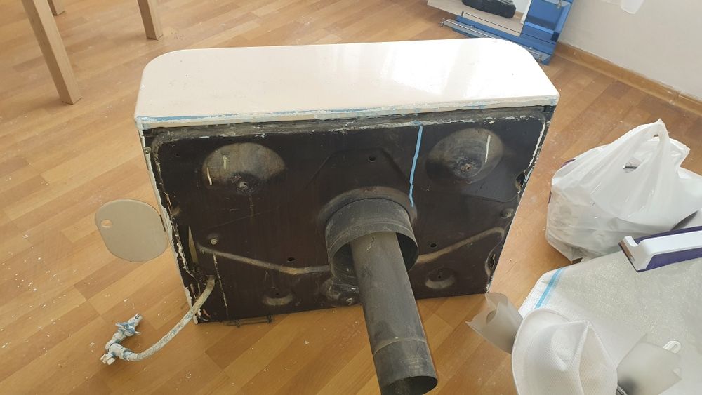 Convectoar cu racordare la gaz.Lampart