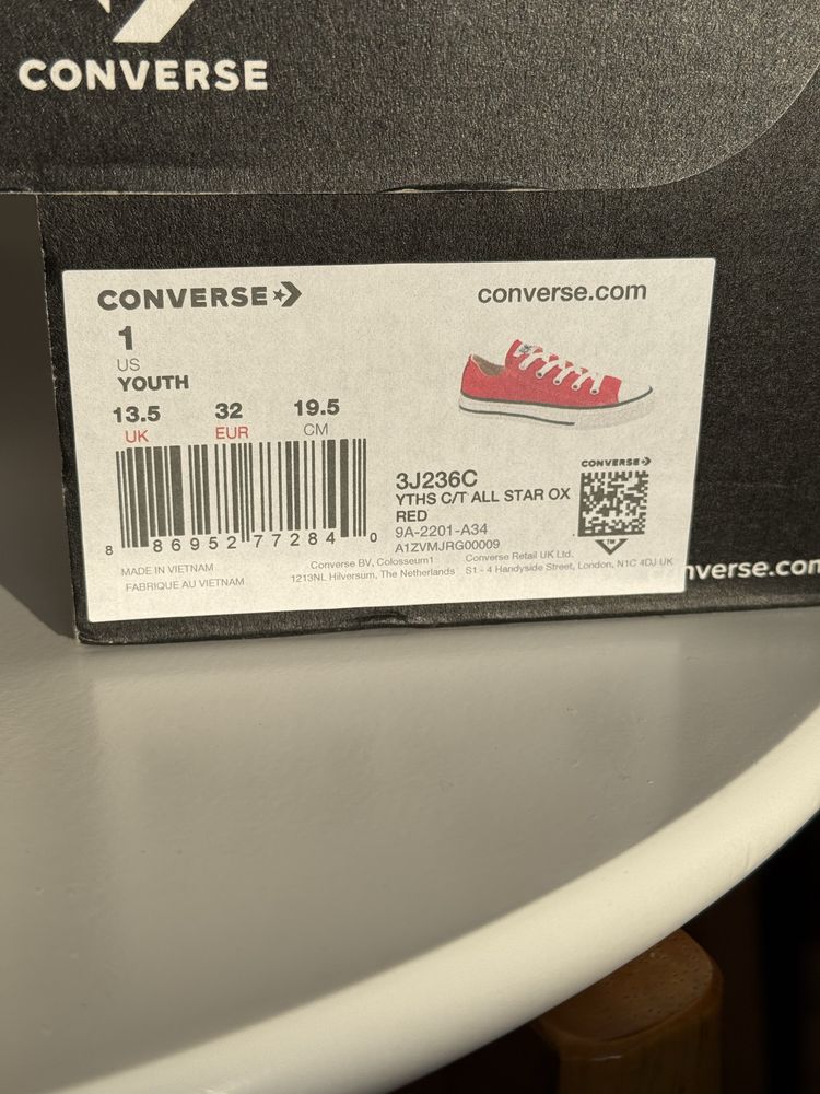 NOI NOUTI: Sneakers converși copii CONVERSE 32 All Star OX