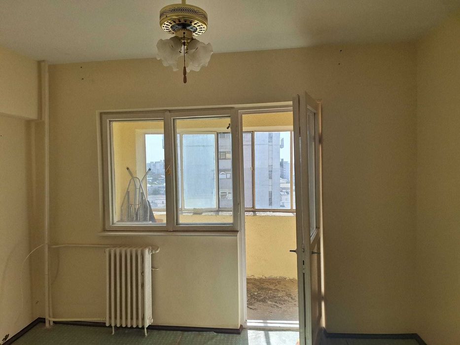 Proprietar apartament 2 camere decomandat Bd. Unirii Sud, etaj 9/10