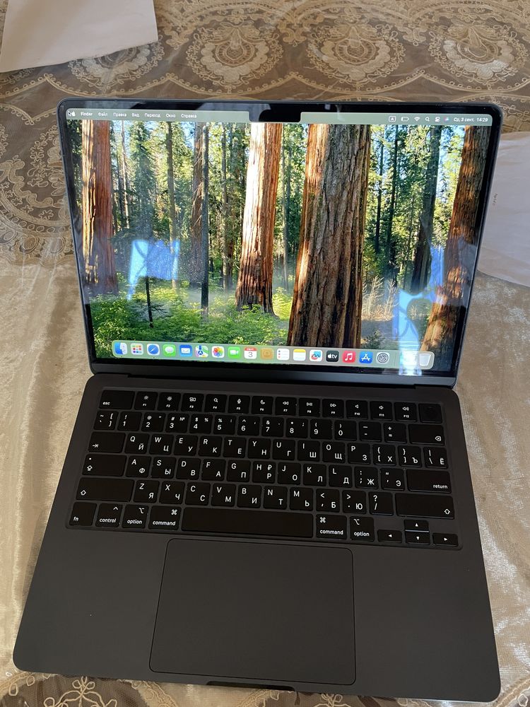 Macbook Air M2 (Midnight) 8/512 - 13.6 ekran