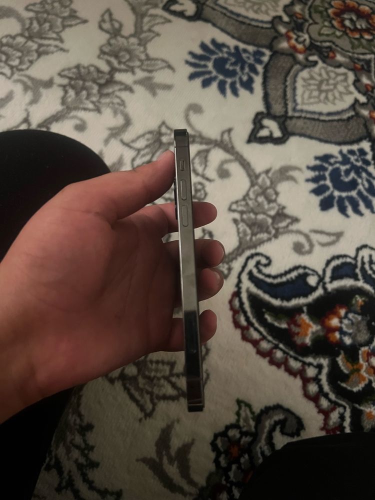 Iphone 12 pro ideal sirochni