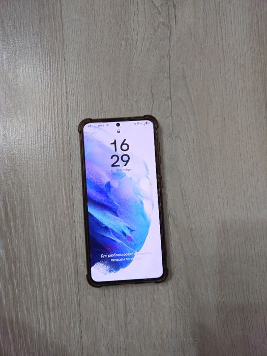Samsung S21 полный комплект в ремонте не был,продам или обмен