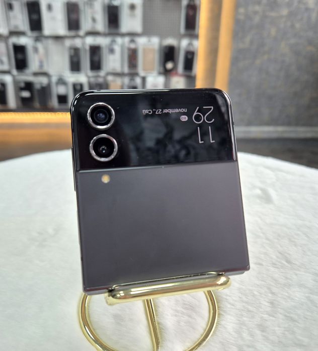 Samsung Z Flip 4