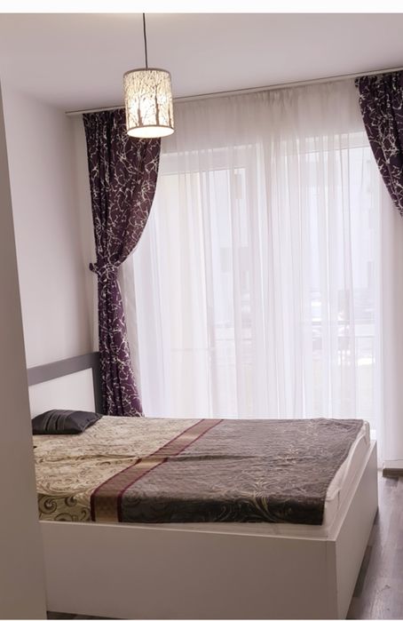 Inchiriez apartament