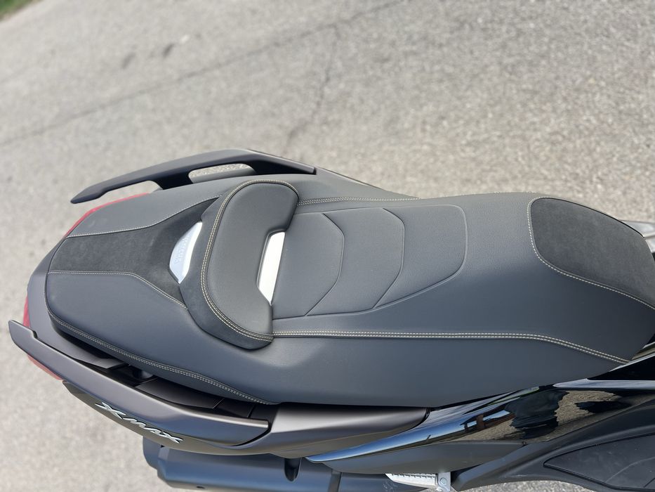 Yamaha XMAX TechMax