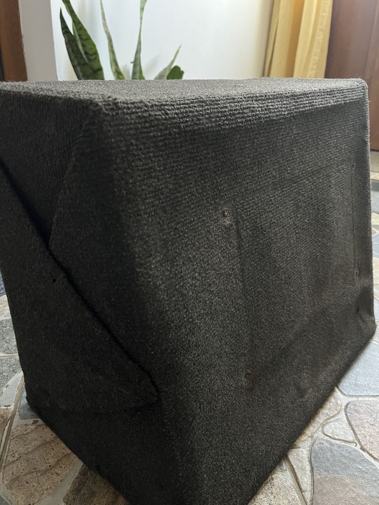 Incintă subwoofer