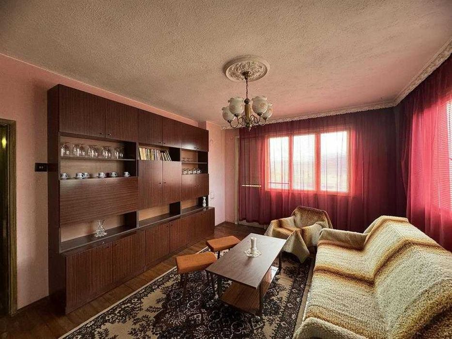 15114 - Многостаен апартамент в гр. Дряново