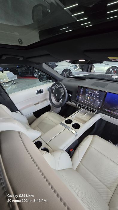 Li 9 Restyling. 2025. Kuzov. Nalichi