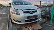 Motor Toyota Auris 2.2 177 cp injectoare cutie viteze