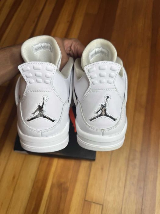 Sneakers Air Jordan 4 Pure Money Metalic Silver Ediție Limitată