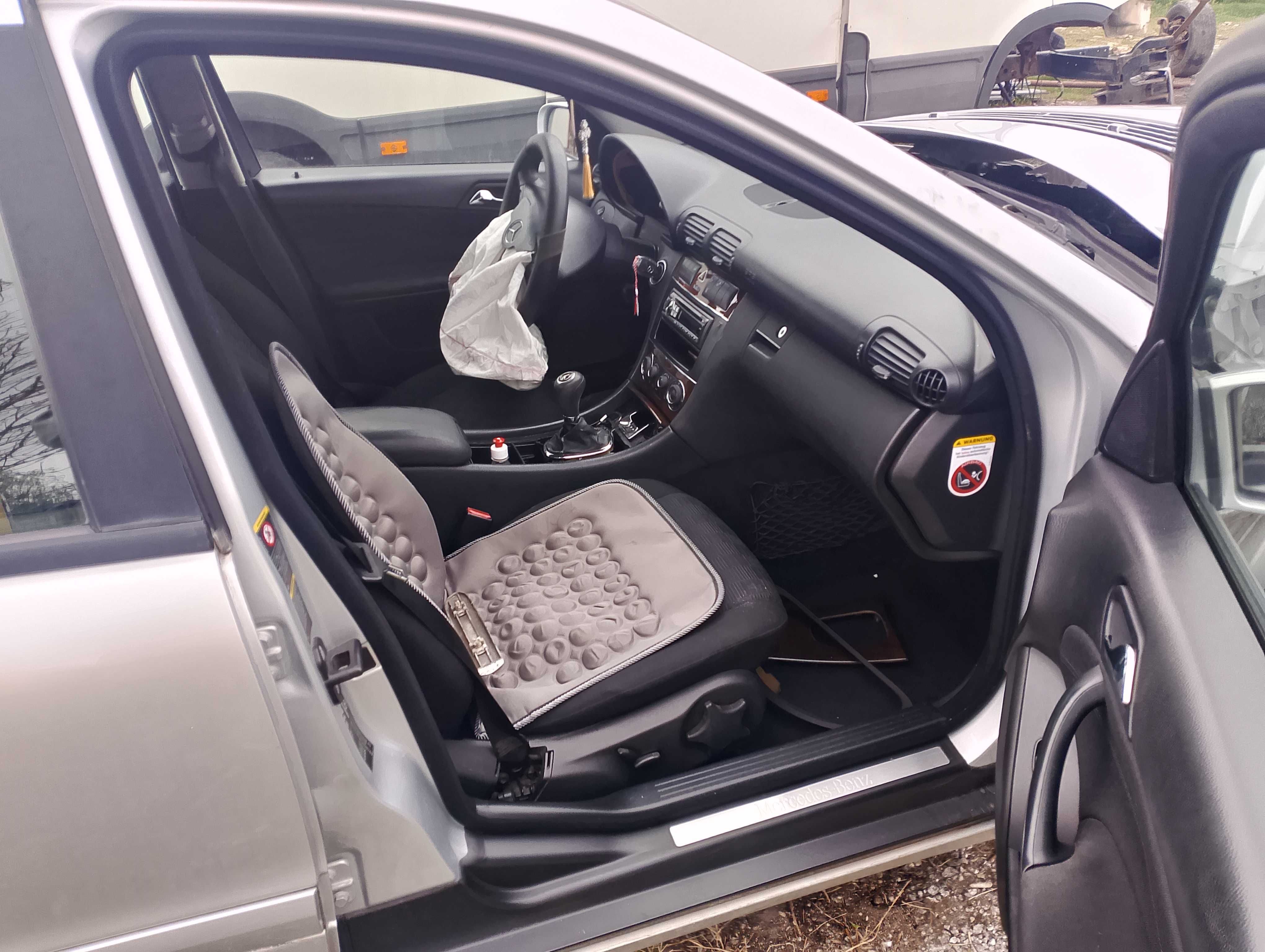Mercedes C220/ W203 2002г фейслифта на ЧАСТИ!