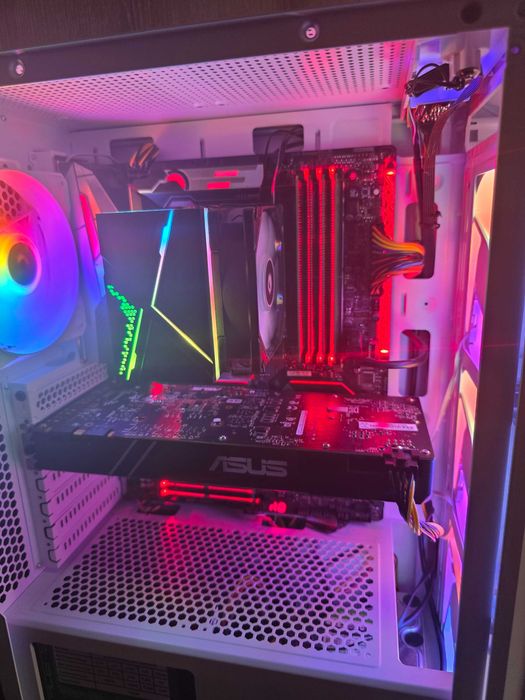 PC Gaming Intel i7-8700, GTX 1070 8GB, 16GB, 1TB M.2 + 1TB HDD