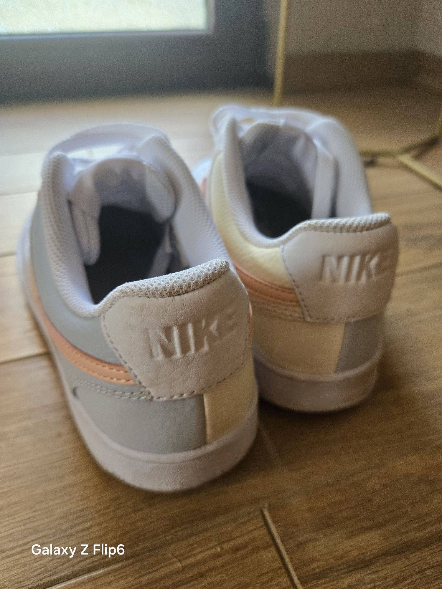 Маратонки NIKE Court Vision Low 39 номер