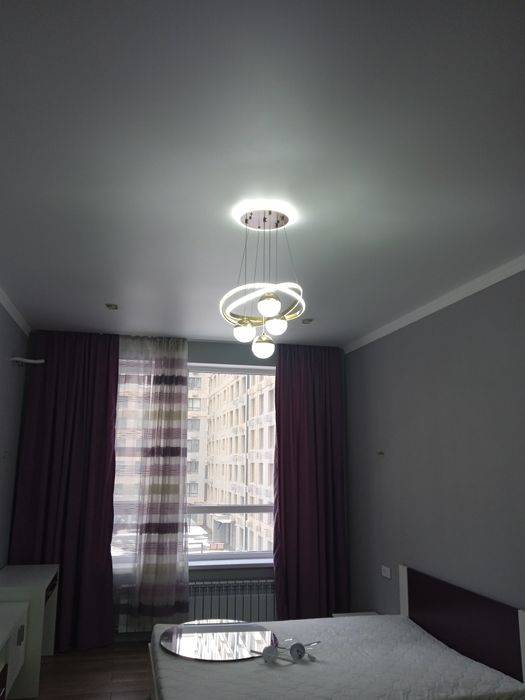 Люстра подвесная новая