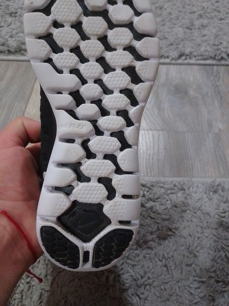 Оригинални маратонки Nike