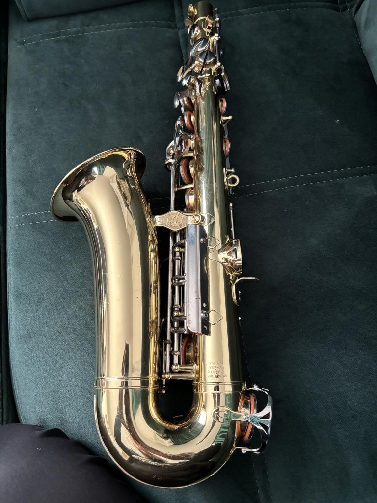 Saxofon Yamaha Yas 25