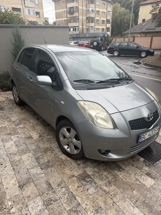Toyota yaris 1.4 Diesel Clima
