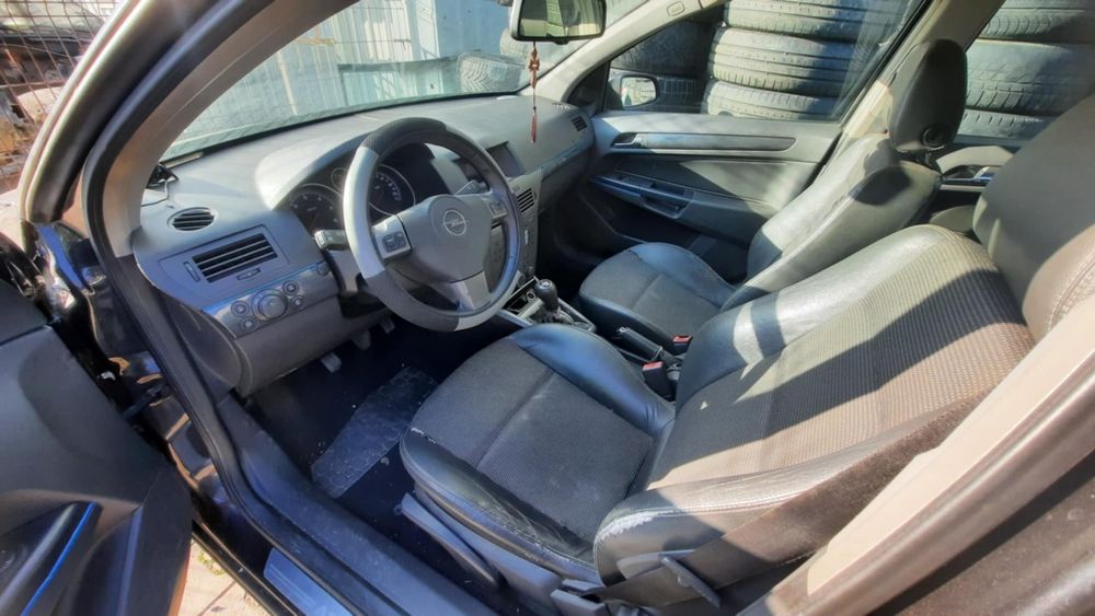Opel astra H 1.7 cdti, turbo defect ,masina radiata