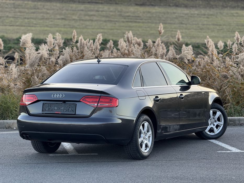 Audi A4 Limuzina / 2009 / Xenon / Diesel