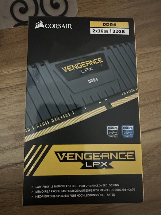 Комплект Gigabyte b550m aorus elite / ryzen 7 5700x / ddr4 32gb 3600