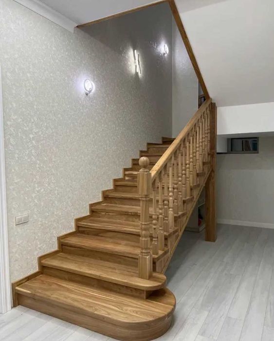 Изготовление Лестниц , Столы из массива , Двери из дерева. Декор