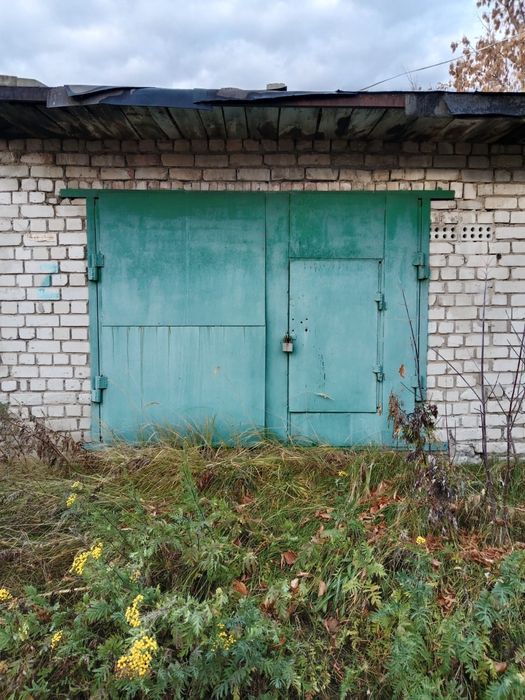 Продам гараж в кооперативе