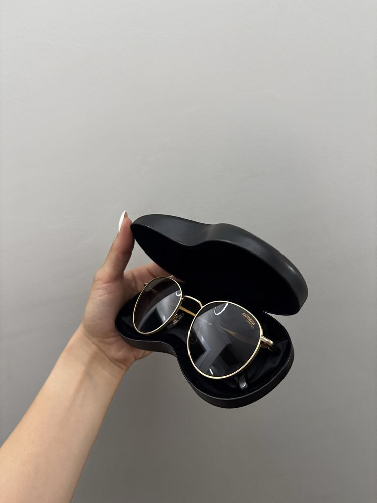 Слънчеви очила Carrera
