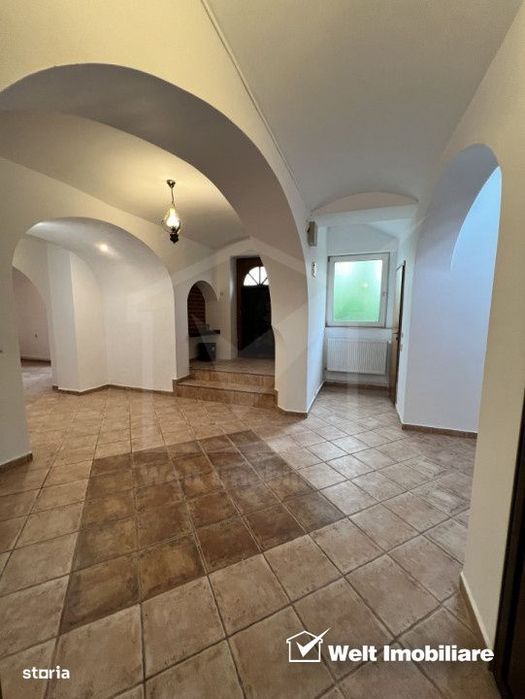 Birou 170mp in vila, garaj, curte, Gruia zona 7 strazi