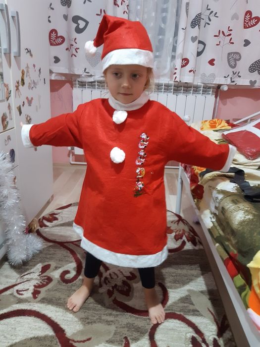 Rochita bradut, fulg de nea,zana florilor, serbare, mos craciun