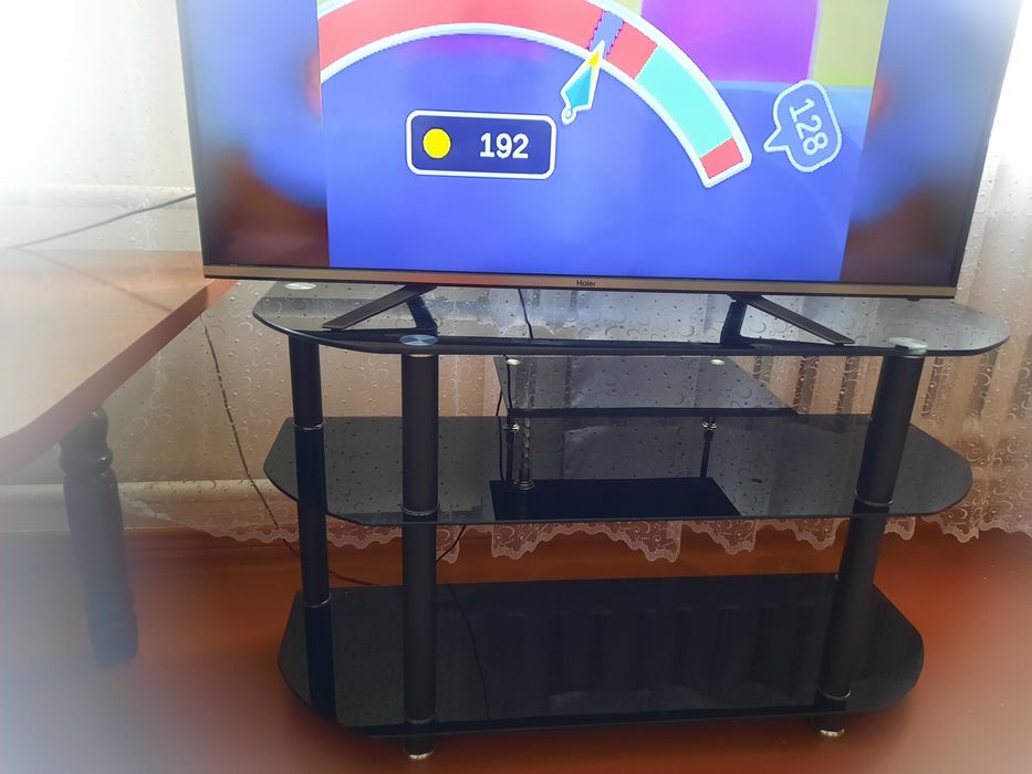 Продам тумбу для телевизора