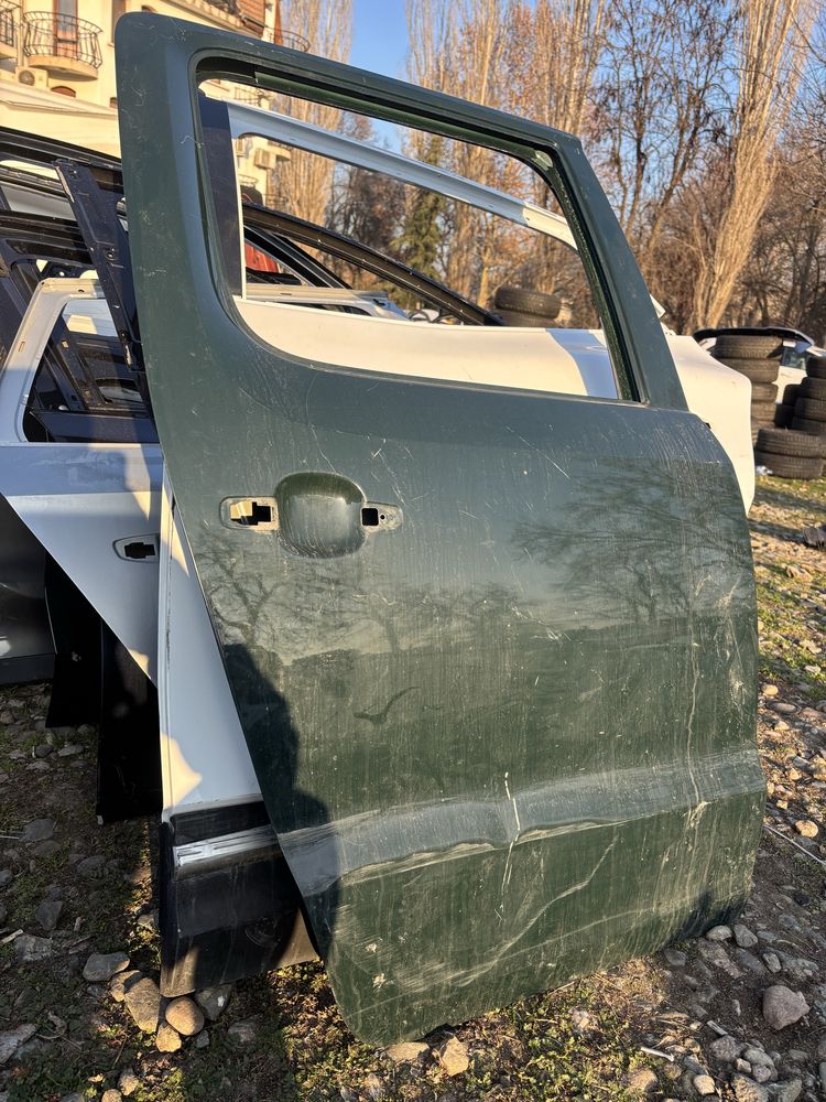 Врата Амарок/VW Amarok