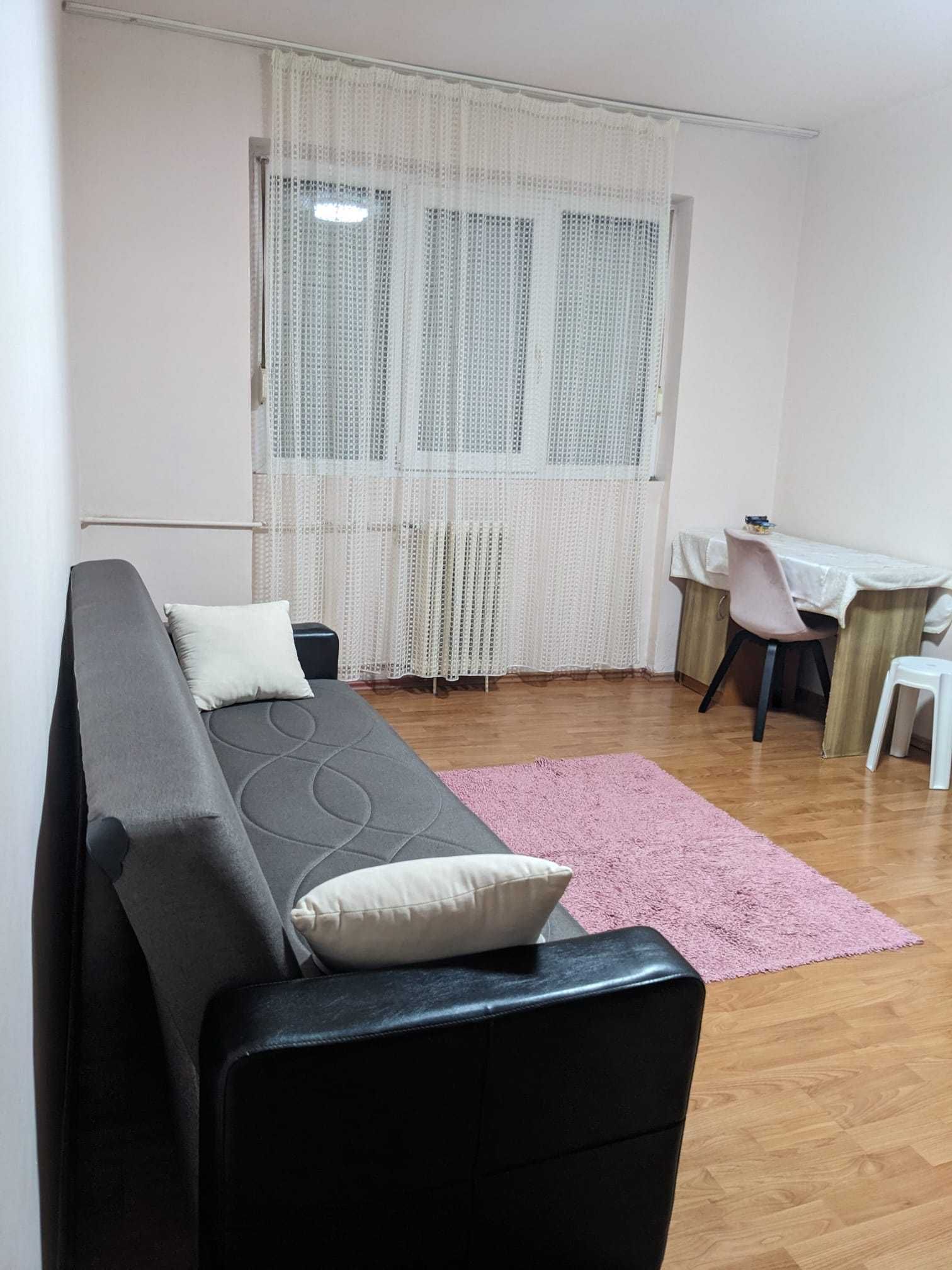 Vand apartament 2 camere Oradea