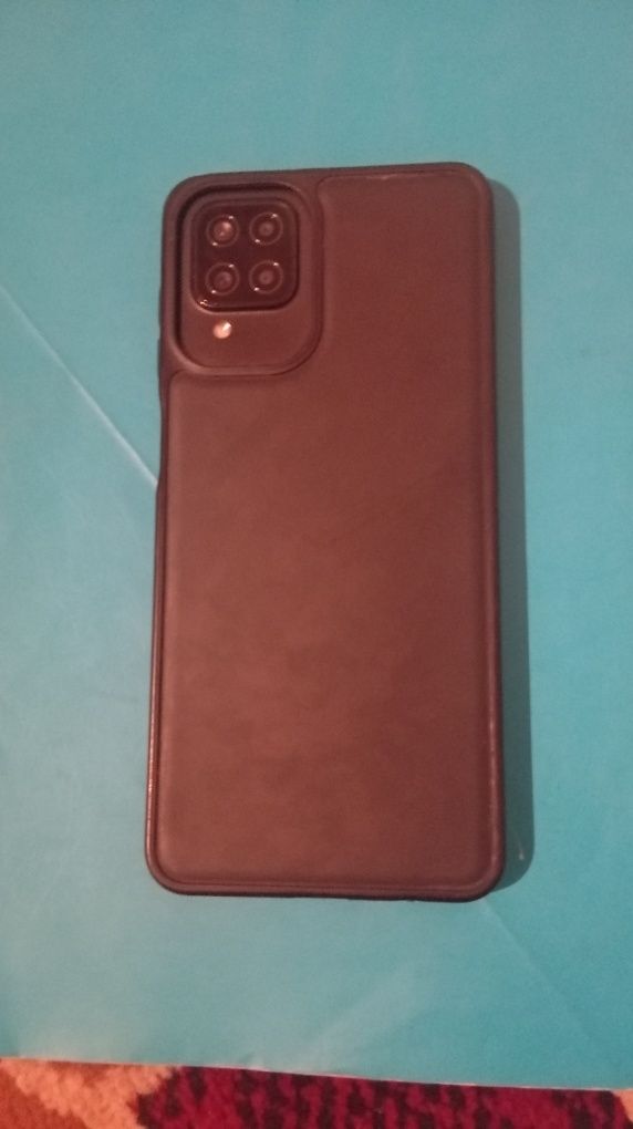 Samsung a12 64 ga 4 gb srochna sotiladi