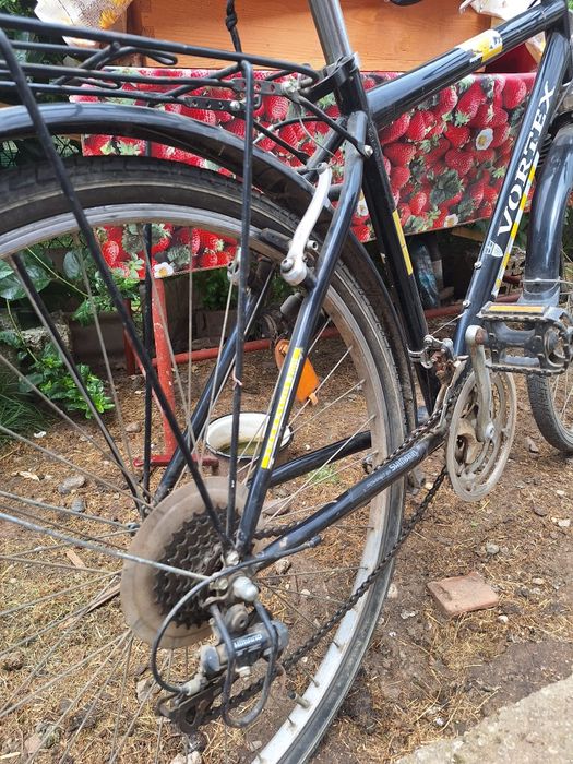 Vand 3 biciclete diferite marimi