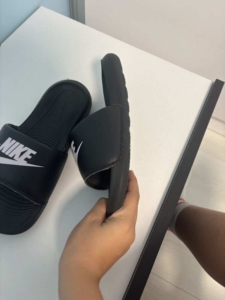 Джапанки на Nike
