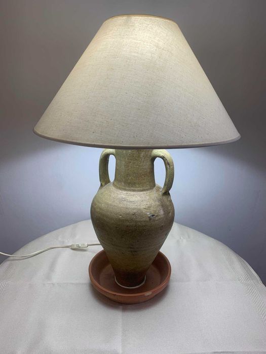 Veioza carafa din lut