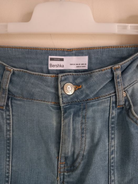 Blugi vintage 2000s Bershka