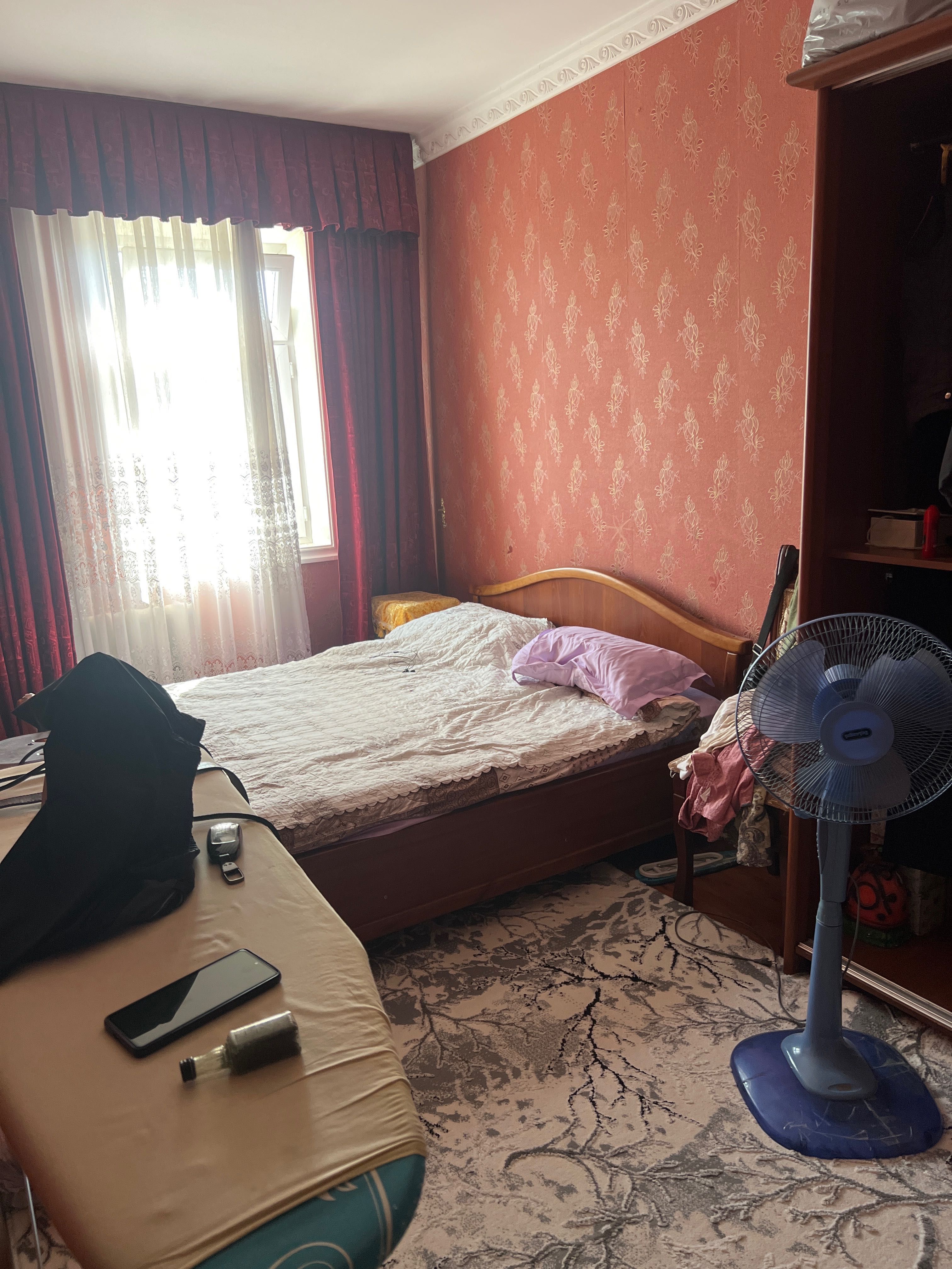 Продаю 4 комнатную квартиру,бектимиркий район масив Водник 12дом кв 72
