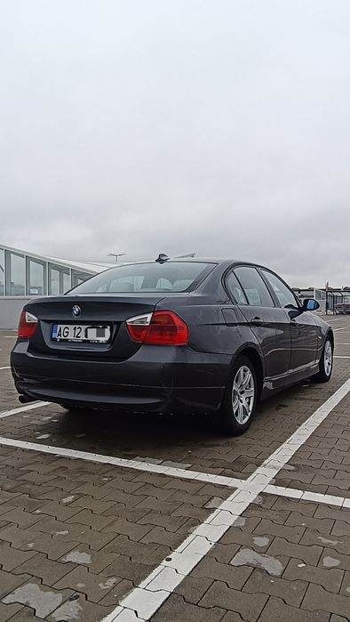 Vând BMW seria 3  E90 163Cp 2.0D