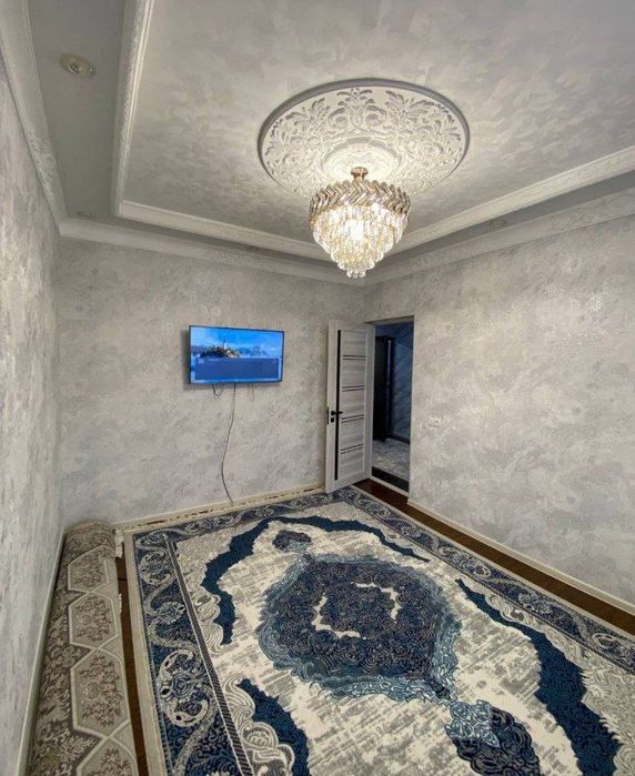 Sergeli moshina bozor oldida  kvartira tartbli insonlarga